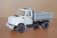 ZIL MMZ-45085